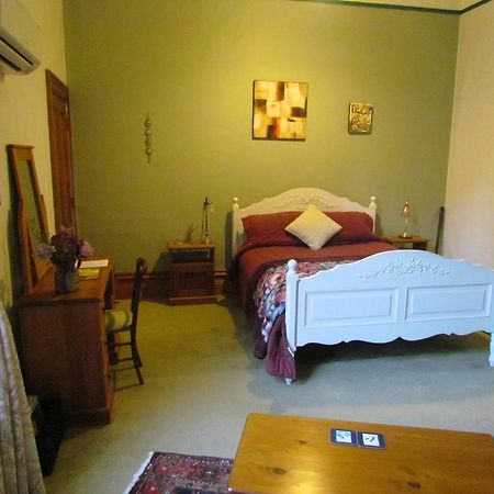 Ugbrooke Country Estate 호텔 Lower Dashwood 외부 사진