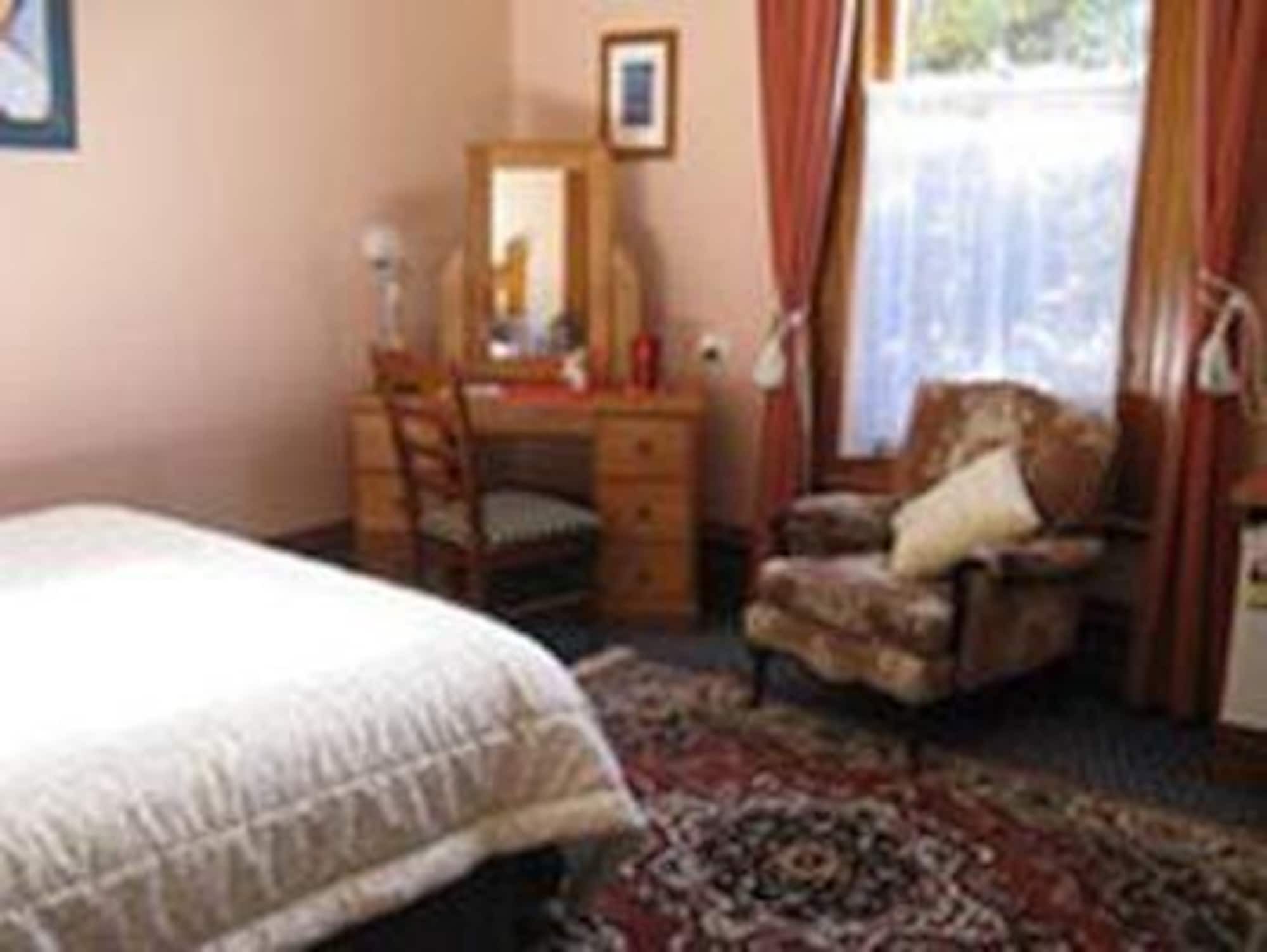 Ugbrooke Country Estate 호텔 Lower Dashwood 외부 사진
